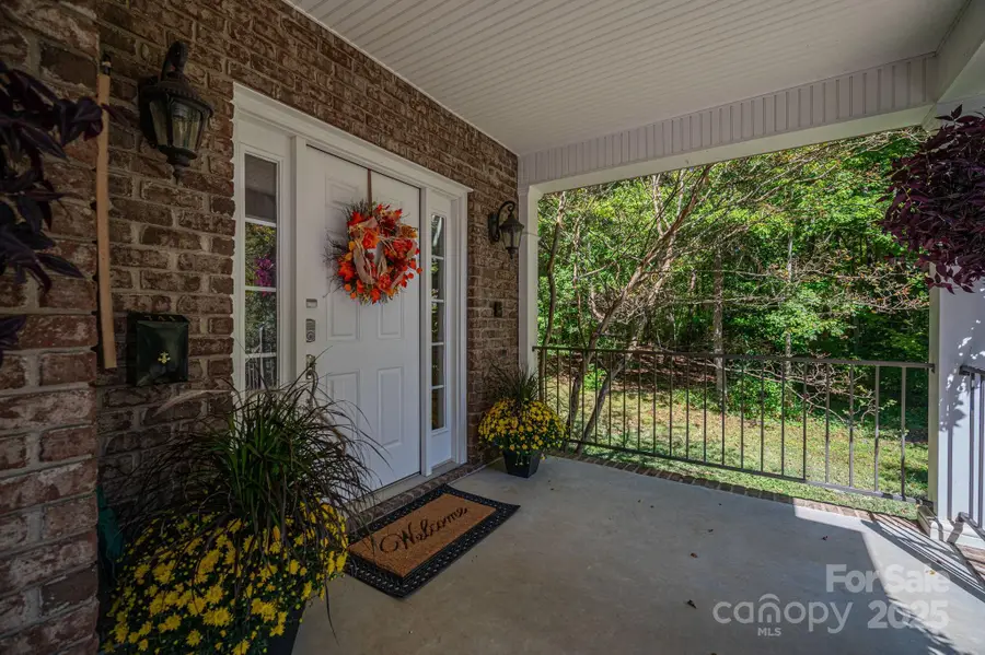 741 Sunridge Drive, Lincolnton, NC 28092 - Image #2