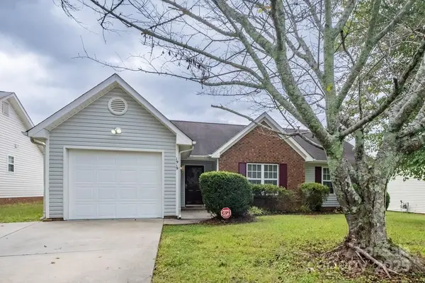 1919 Dietrich Lane, Charlotte, NC 28262