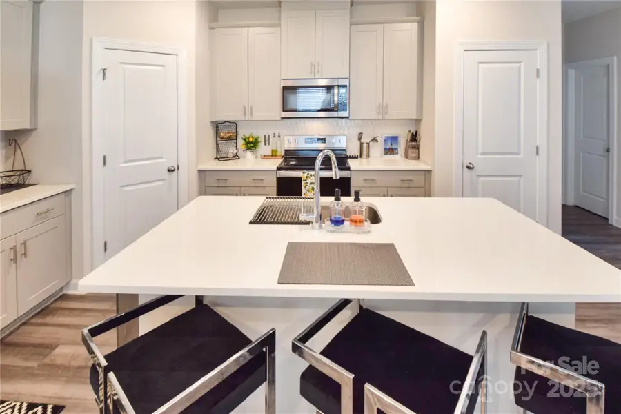 2312 Belterra Drive, Charlotte, NC 28216 - Image #3