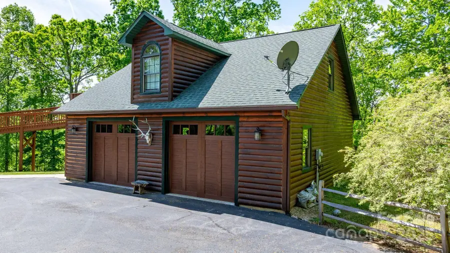 110 Mountain Crest Drive S, Marion, NC 28752 - Image #3