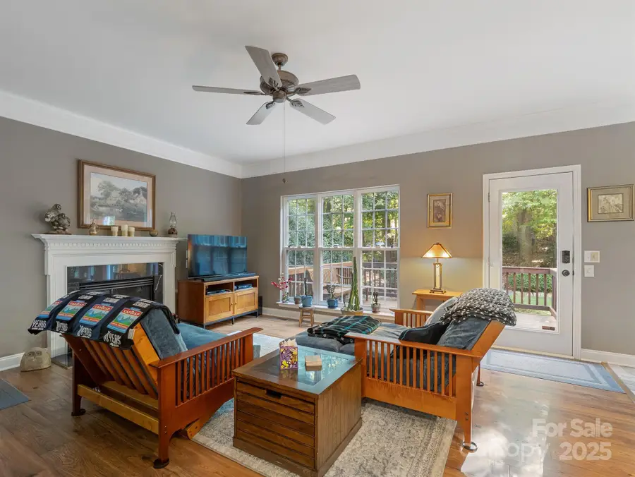 10142 Loganberry Trail, Charlotte, NC 28262 - Image #2