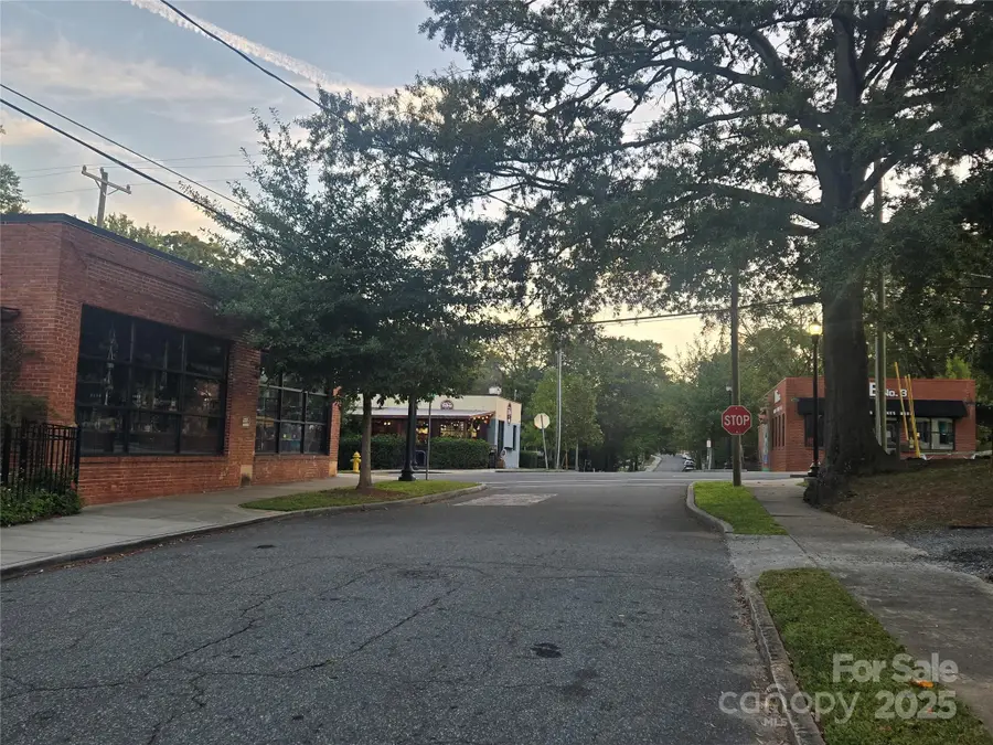 1015 Harrill Street, Charlotte, NC 28205 - Image #2