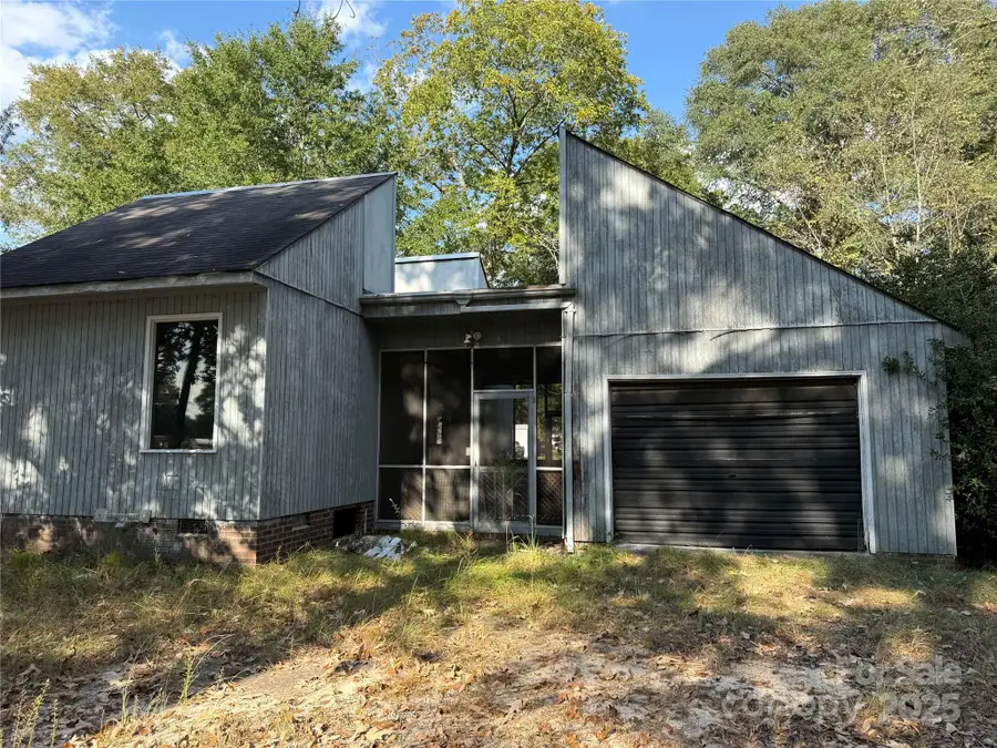 2824 W Black Creek Road, Florence, SC 29501 - Image #3