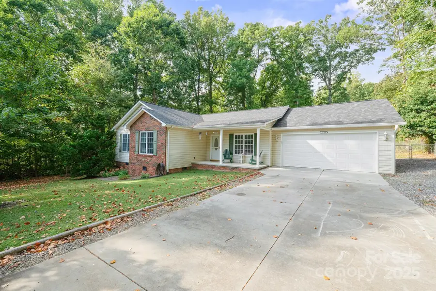 2714 Mauser Drive, Newton, NC 28658 - Image #3
