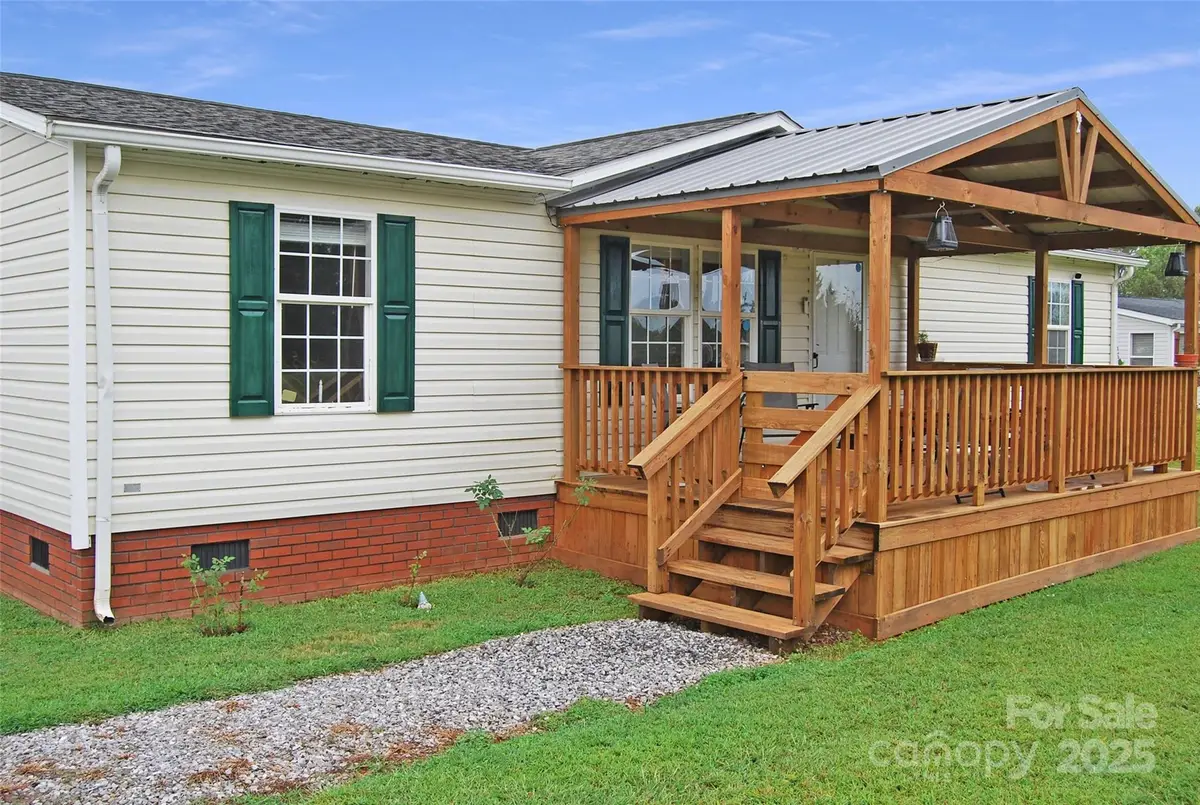 107 Daisy Field Court #7, Harmony, NC 28634 - Image #1
