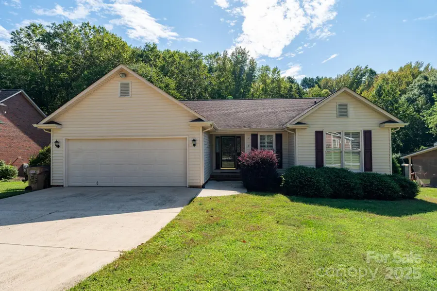 217 Rock Creek Drive, Lincolnton, NC 28092 - Image #2