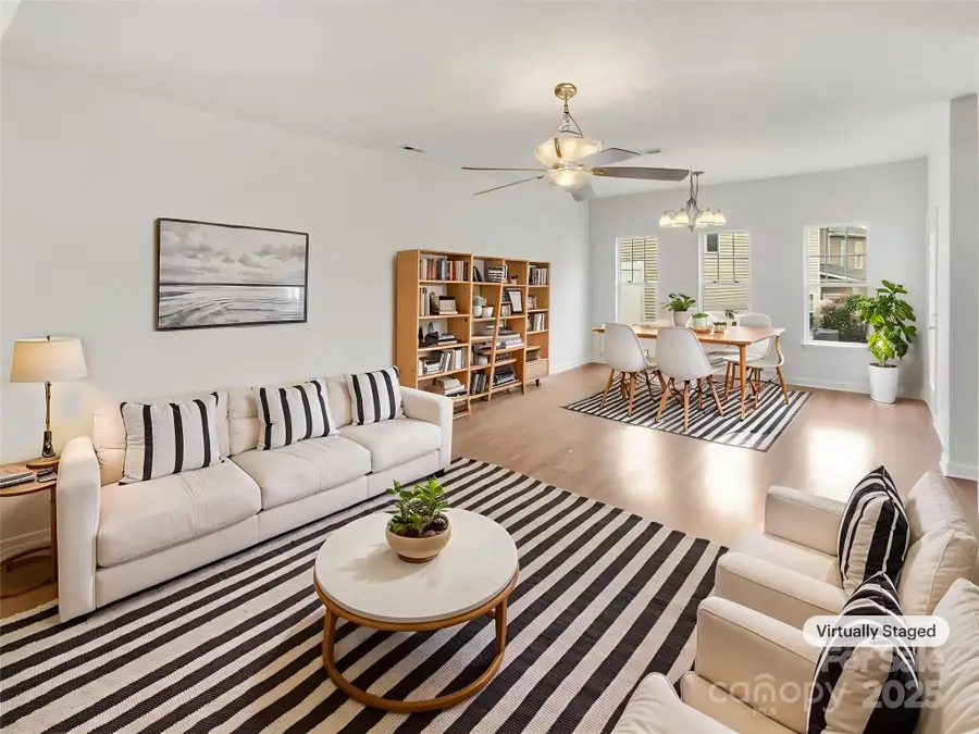 5542 Santeelah Court, Charlotte, NC 28217 - Image #2