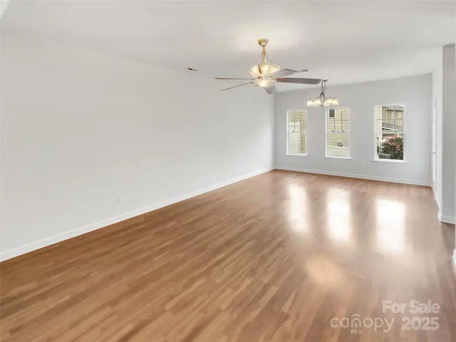 5542 Santeelah Court, Charlotte, NC 28217 - Image #3