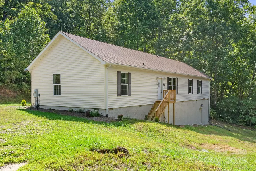 47 Red Valley Road, Penrose, NC 28766 - Image #3