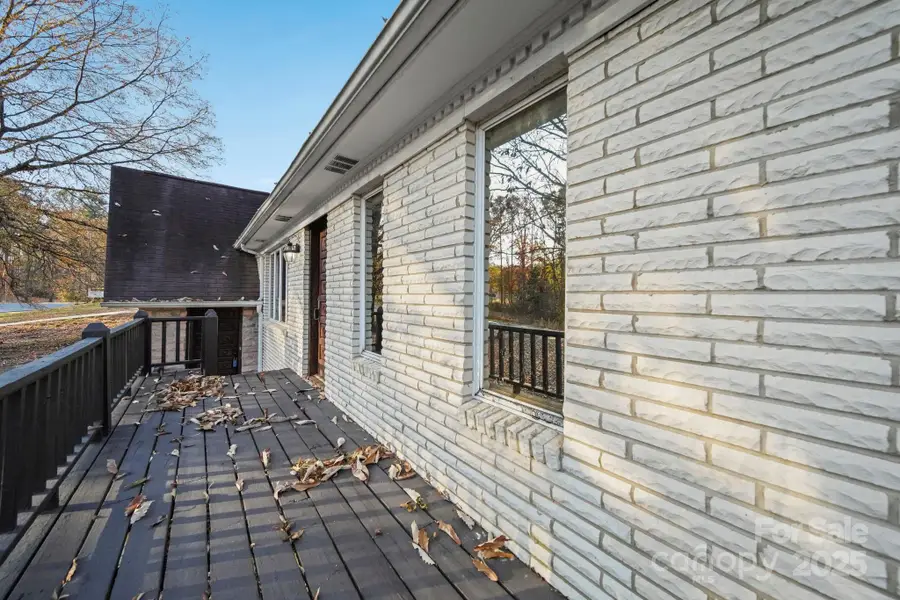 701 S 14th Street, Bessemer City, NC 28016 - Image #3