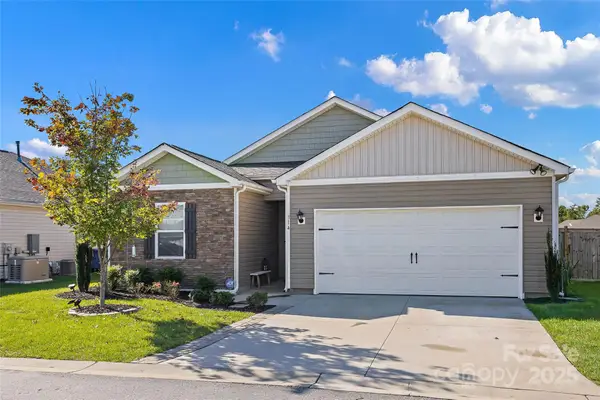 314 Woodnettle Lane, Arden, NC 28704