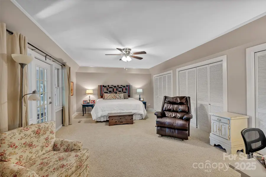 7 Hearthstone Lane, Landrum, SC 29356 - Image #3