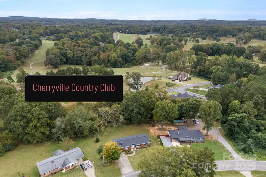 458 Roy Eaker Road, Cherryville, NC 28021 - Image #3