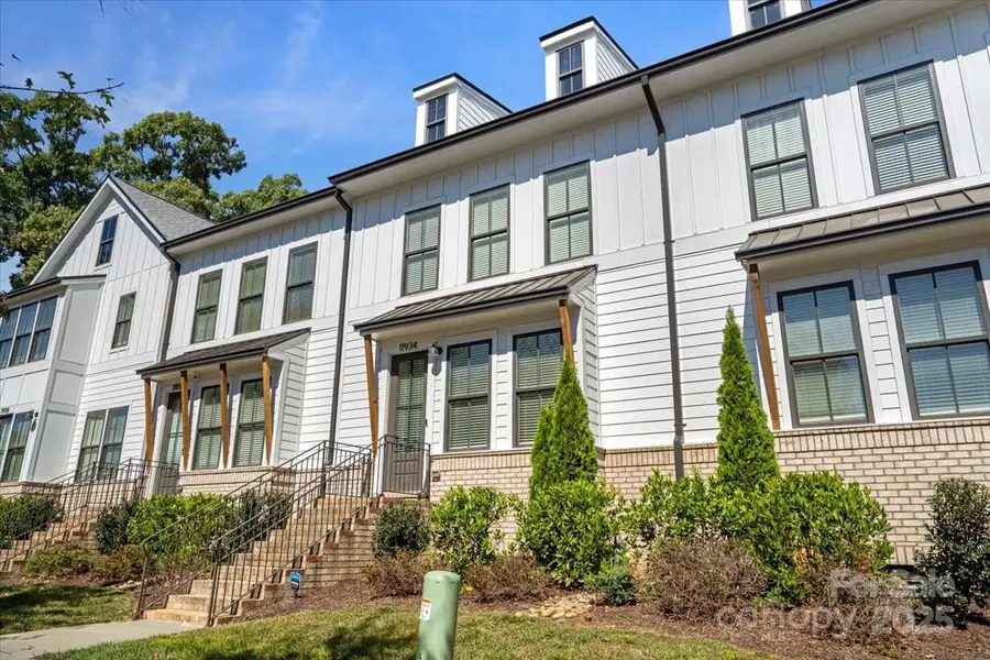 11934 Fiddlers Roof Lane, Charlotte, NC 28277 - Image #2