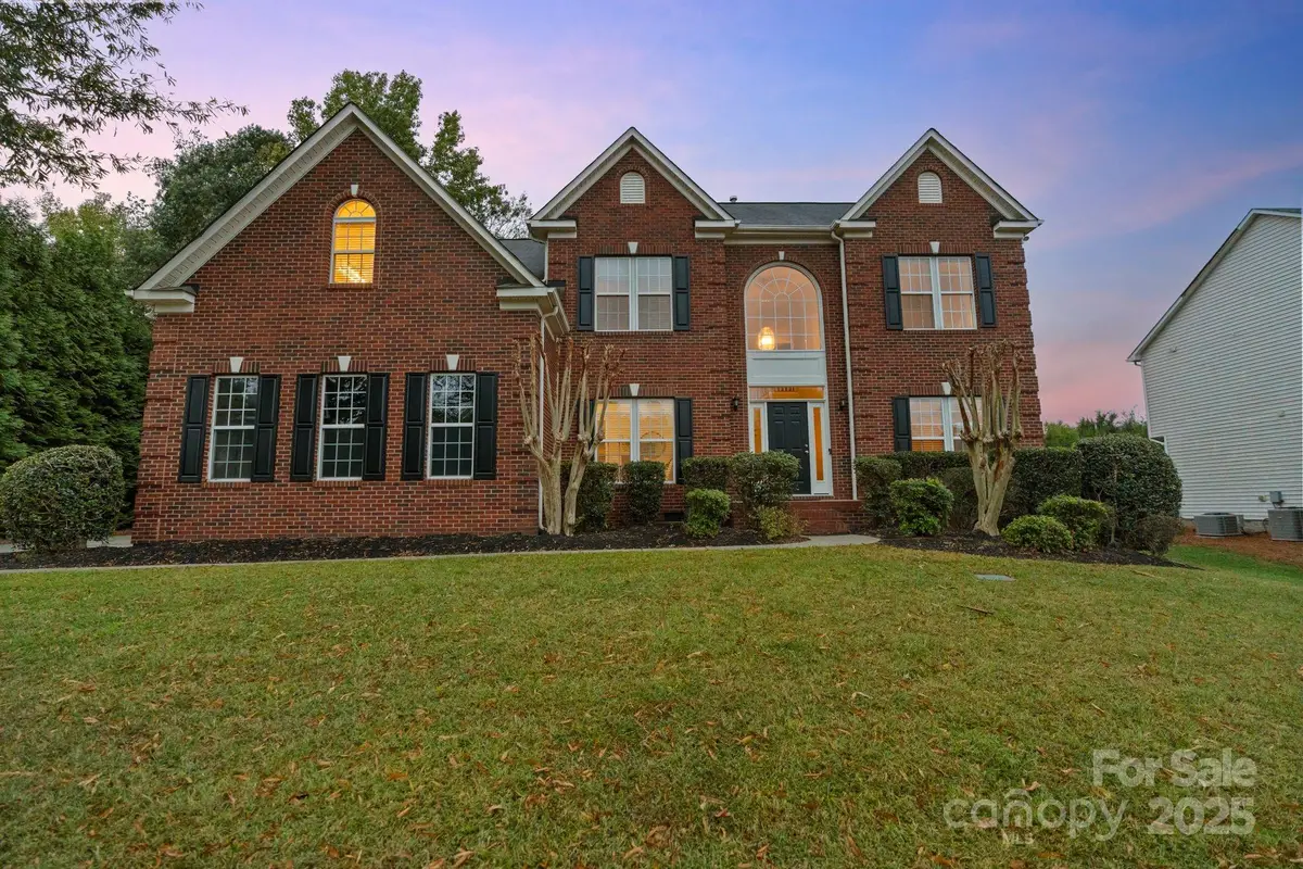 3213 Strawberry Lane, Matthews, NC 28104 - Image #1