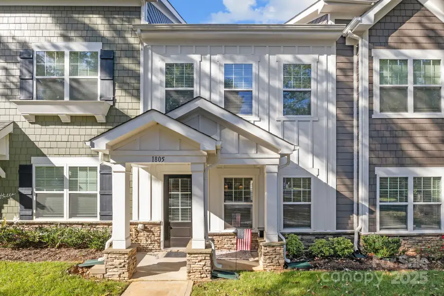 1805 Edgewater Drive Nw, Conover, NC 28613 - Image #3