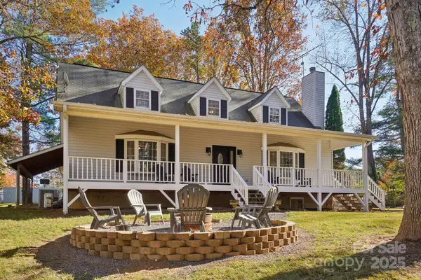 17 Old Gap Creek Road, Fairview, NC 28730