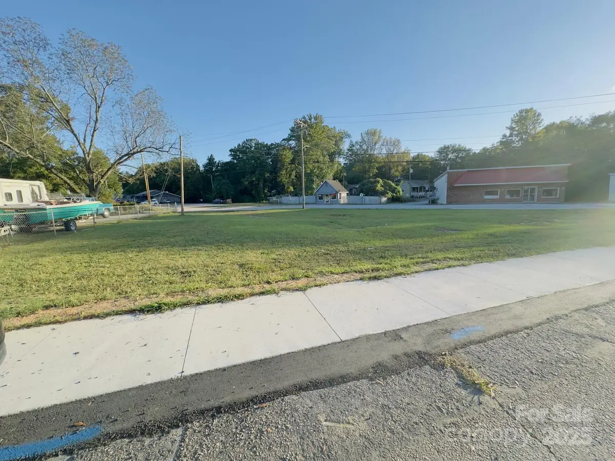 37 Rice Street, Belton, SC 29627 - Image #1