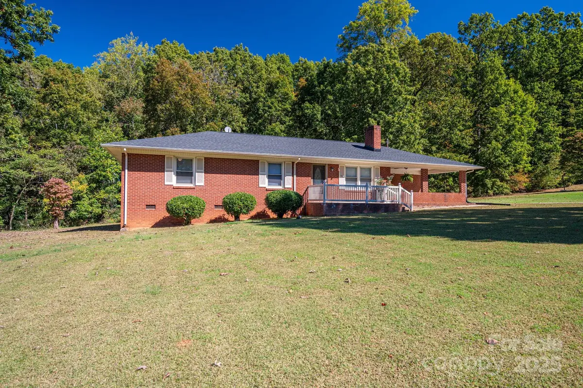 215 Suncrest Road, Cherryville, NC 28021 - Image #1