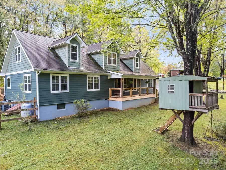 364 Lee Street, Sylva, NC 28779 - Image #2