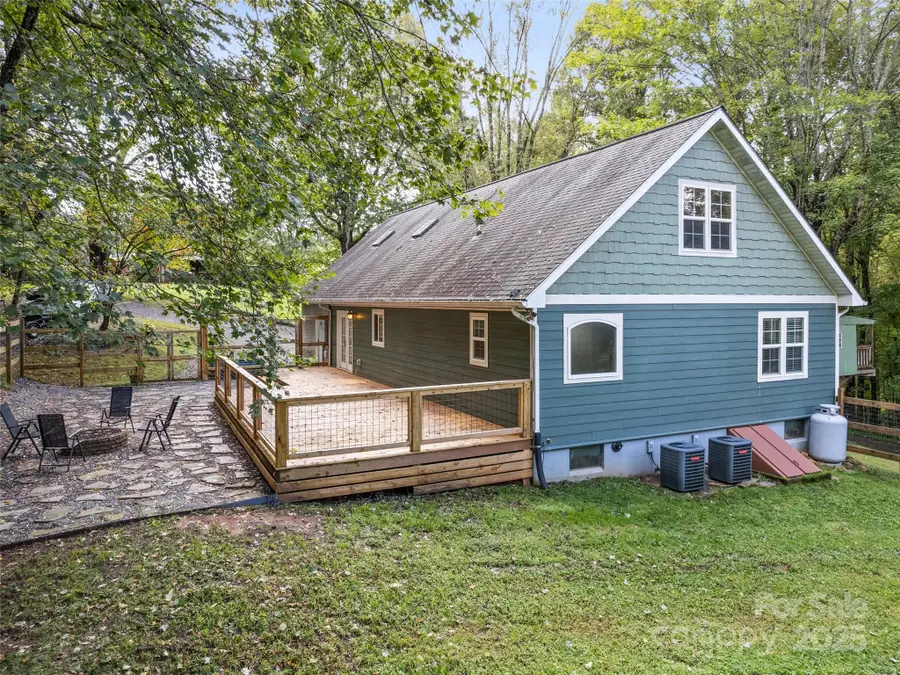 364 Lee Street, Sylva, NC 28779 - Image #3