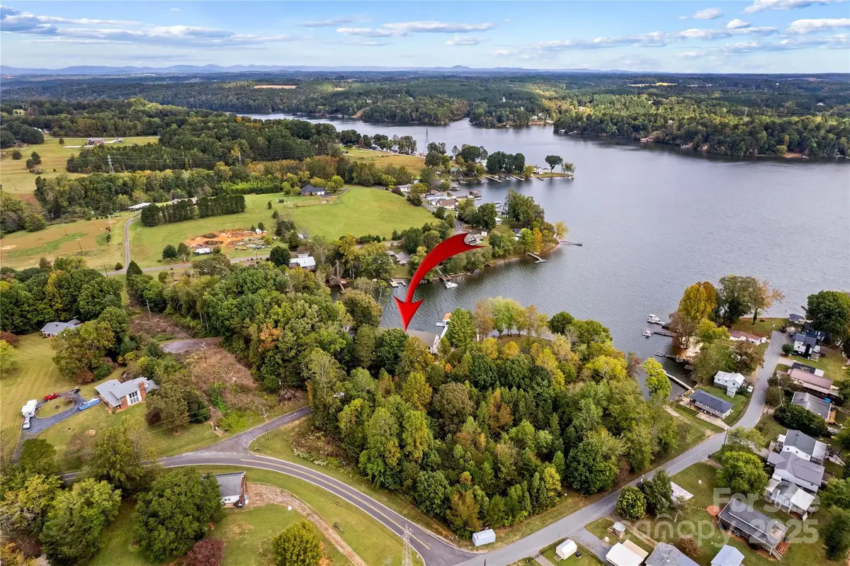 4322 Circle Drive, Claremont, NC 28610 - Image #1