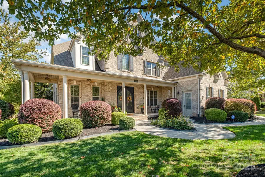 15030 Brannock Hills Drive, Charlotte, NC 28278 - Image #2