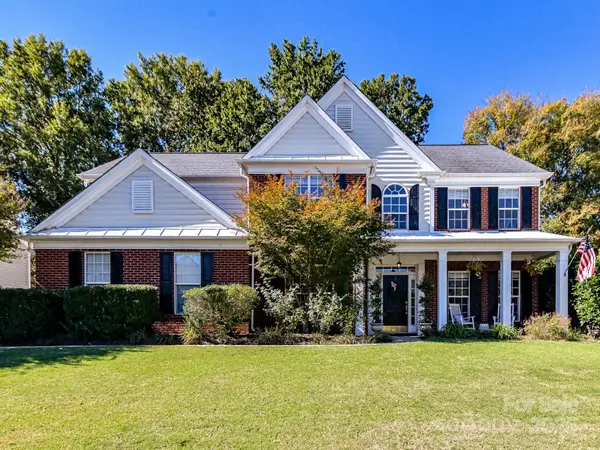 10928 Knight Castle Drive, Charlotte, NC 28277