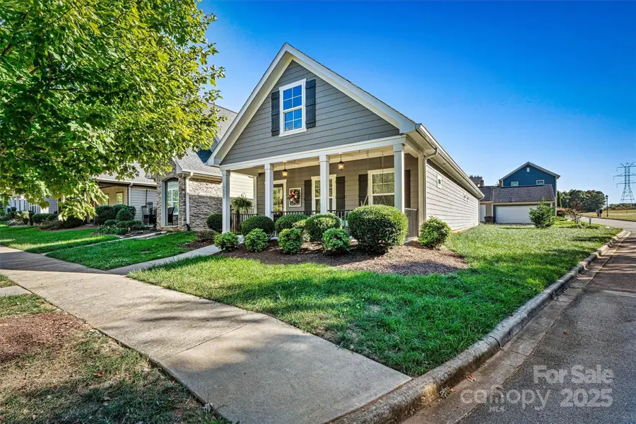 7520 Fairway Villa Circle, Denver, NC 28037 - Image #3