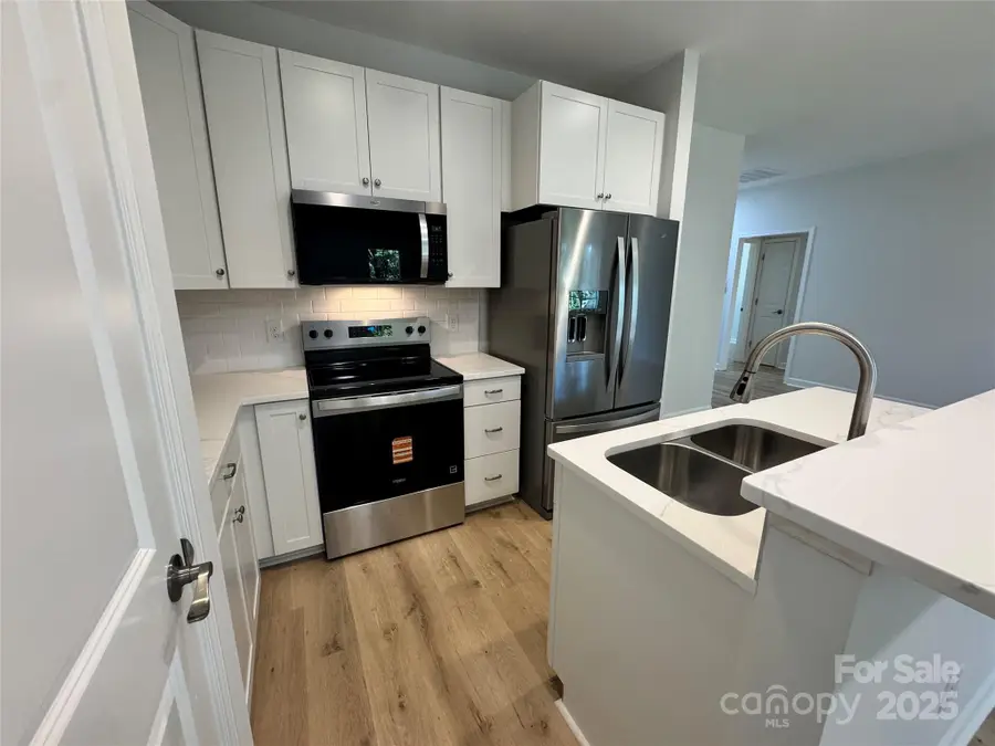 1215 1/2 Mountain Avenue, Gastonia, NC 28052 - Image #3