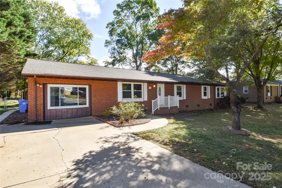 846 S Magnolia Street, Mooresville, NC 28115 - Image #2