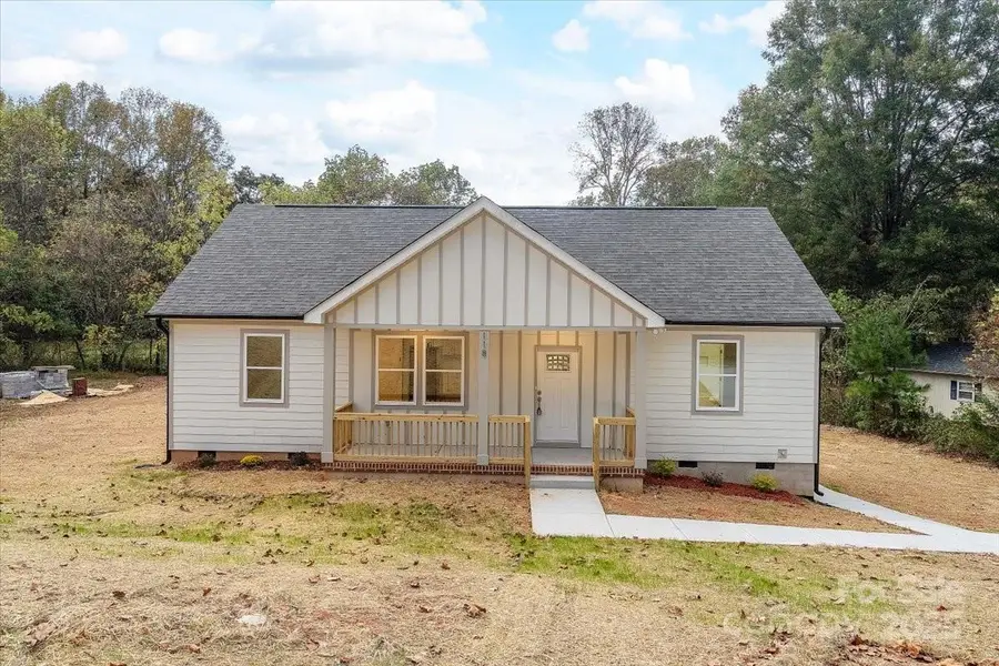 118 Aspen Street, Yadkinville, NC 27055 - #3