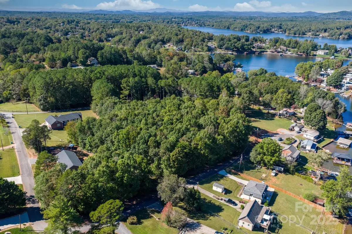 6289 Lynchburg Road, Hickory, NC 28601 - Image #1