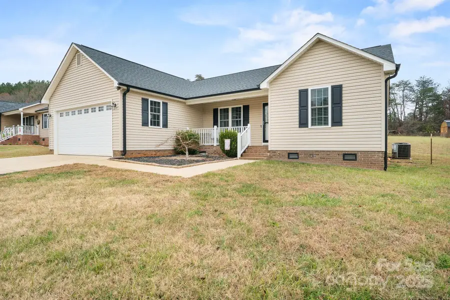 2572 Rock Dam Road, Lincolnton, NC 28092 - Image #2