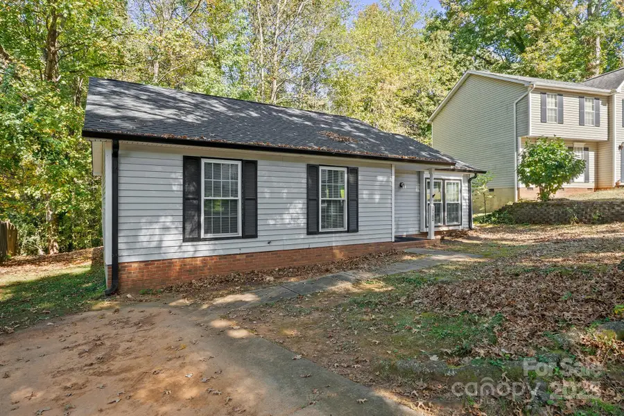 6836 Shiloh Ridge Lane, Charlotte, NC 28212 - Image #3