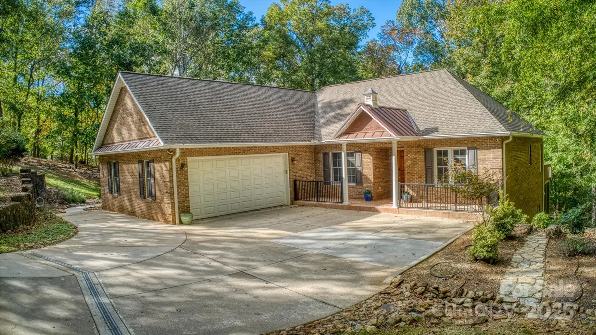 906 Rocky Cove Lane, Denton, NC 27239 - Image #1