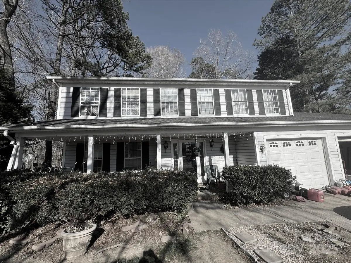 10304 Shady Rest Lane, Charlotte, NC 28214 - Image #1