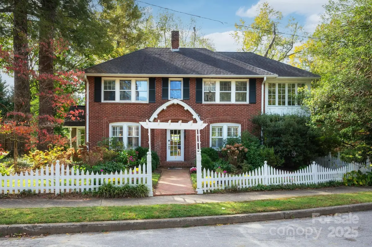 5 Celia Place, Asheville, NC 28801 - Image #1