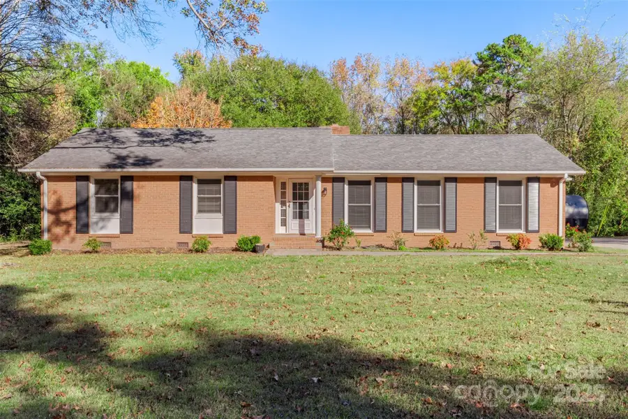 1332 N Dobys Bridge Road, Fort Mill, SC 29715 - Image #3