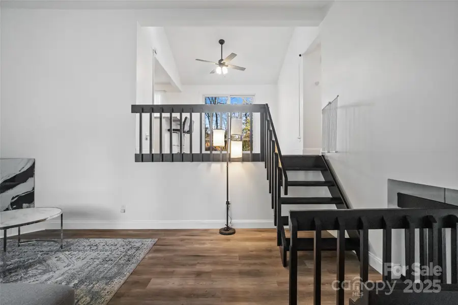 5709 Shadow Creek Road, Charlotte, NC 28226 - Image #3