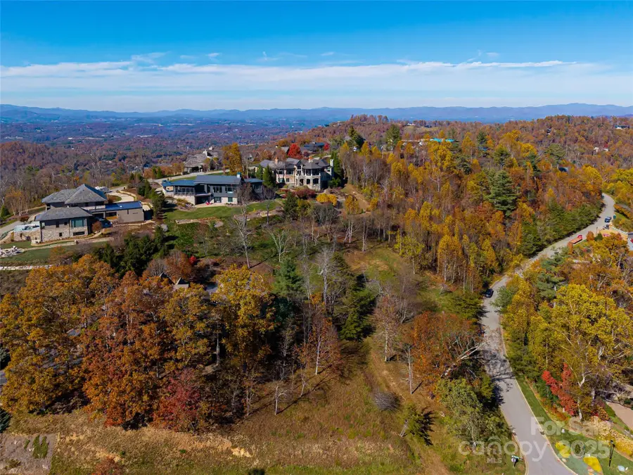 43 Summit Tower Circle, Asheville, NC 28804 - Image #3