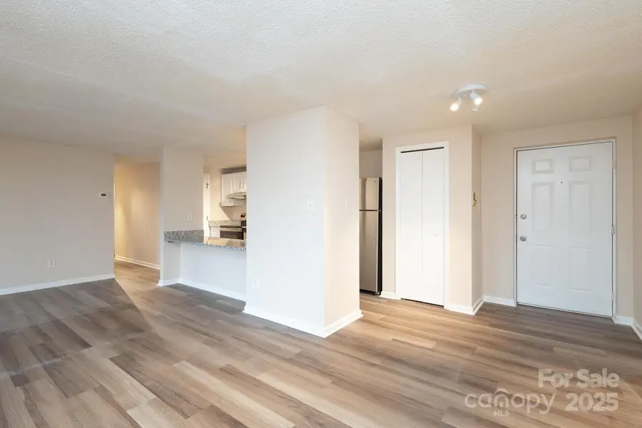 9500 Shannon Green Drive #C, Charlotte, NC 28213 - Image #2