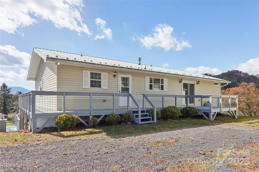 7 Crystal Lane, Waynesville, NC 28785 - Image #3