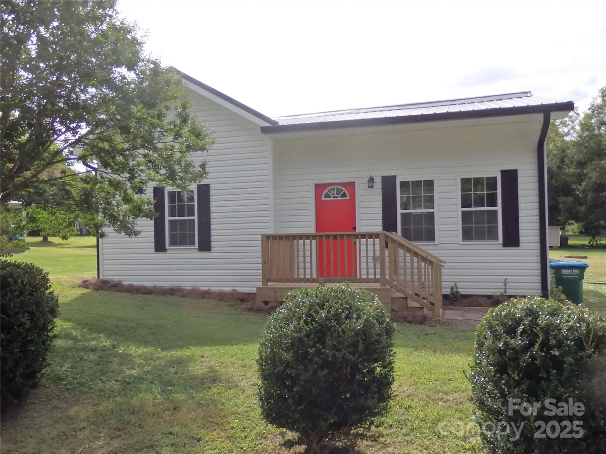 354 Anderson Street, Denton, NC 27239 - Image #1