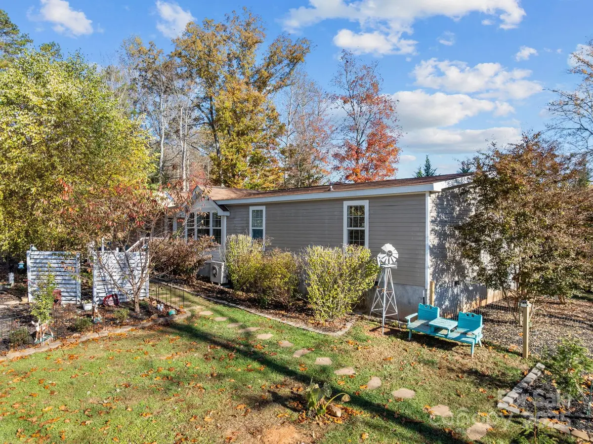 14 Harkins Lane, Marshall, NC 28753 - Image #1