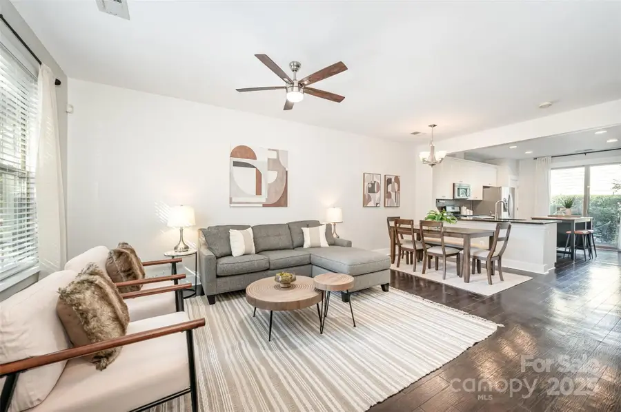 3252 Bending Birch Lane, Charlotte, NC 28206 - Image #2