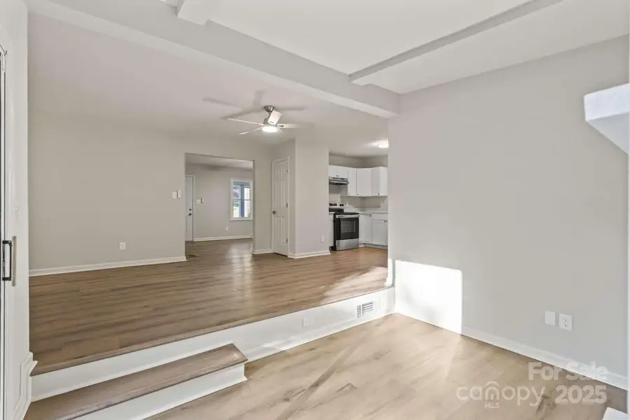 6134 Mayridge Drive, Charlotte, NC 28215 - Image #3