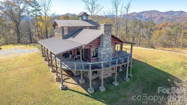 2381 Little Pine Road, Marshall, NC 28753