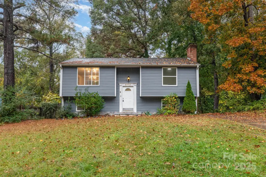 8435 Othello Place, Charlotte, NC 28227 - Image #2