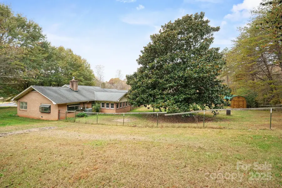 5260 Rifle Range Road, Conover, NC 28613 - Image #3
